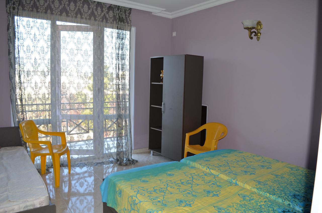 Hotel Near The Sea Kobuleti Ngoại thất bức ảnh
