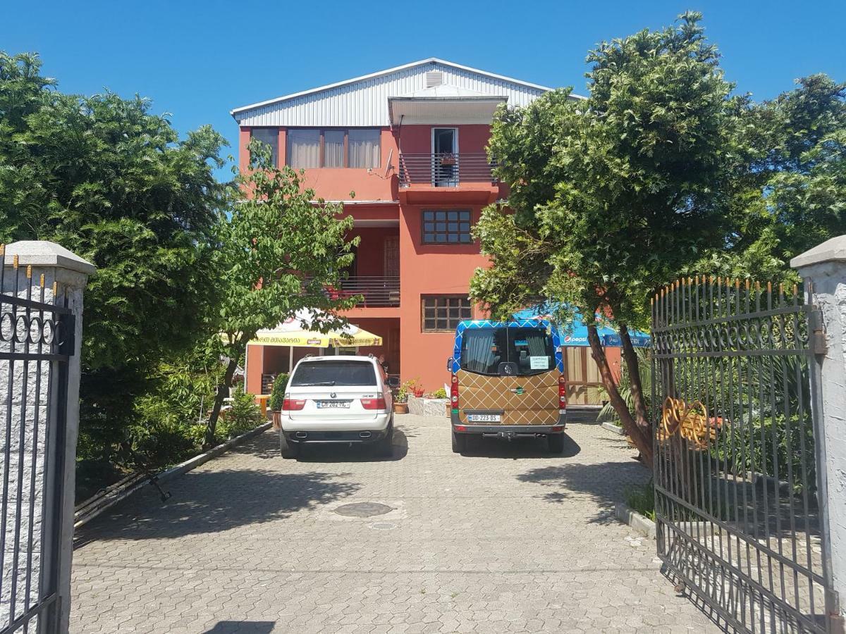 Hotel Near The Sea Kobuleti Ngoại thất bức ảnh